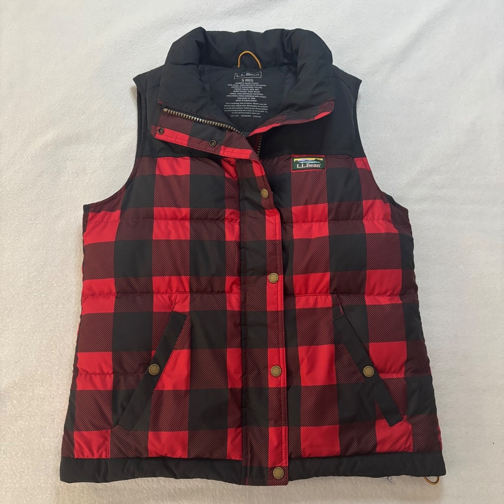 LL Bean Mountain Classic Down Vest Red Black Buffalo Plaid Puffer 512421 Small